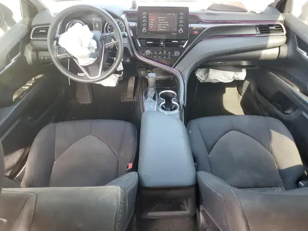 4T1C11AK9MU601160 2021 TOYOTA CAMRY - Image 8