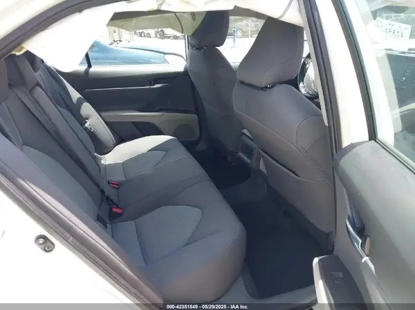 4T1C11AK9NU017360 2022 TOYOTA CAMRY - Image 8