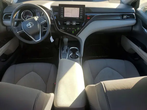 4T1C11AK9NU054229 2022 TOYOTA CAMRY - Image 8