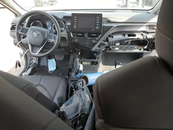 4T1C11AK9NU632779 2022 TOYOTA CAMRY - Image 8
