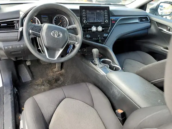 4T1C11AK9NU633818 2022 TOYOTA CAMRY - Image 8