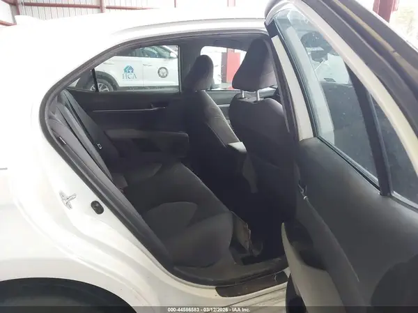 4T1C11AK9NU635410 2022 TOYOTA CAMRY - Image 8