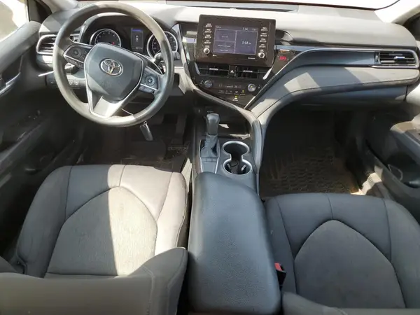 4T1C11AK9NU638453 2022 TOYOTA CAMRY - Image 8