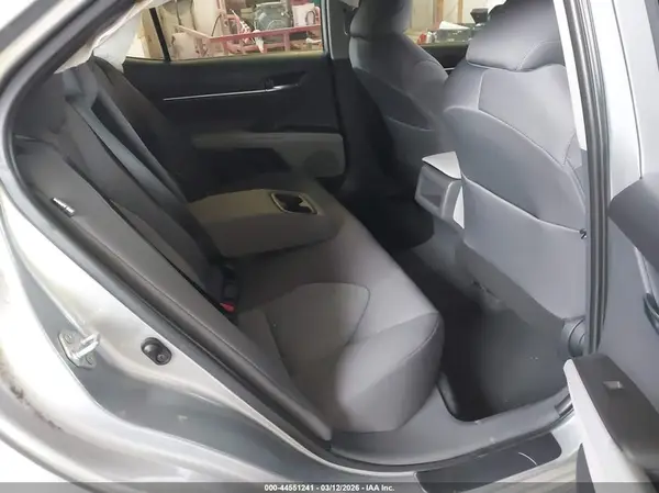 4T1C11AK9NU642728 2022 TOYOTA CAMRY - Image 8