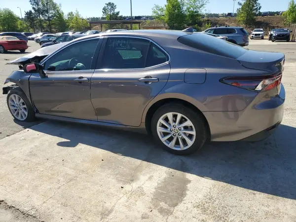 4T1C11AK9NU655415 2022 TOYOTA CAMRY - Image 2