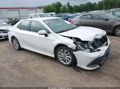 4T1C11AK9NU660145 2022 TOYOTA CAMRY