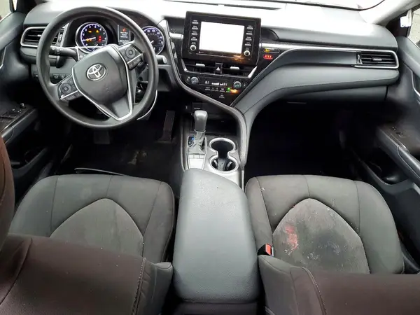 4T1C11AK9NU687698 2022 TOYOTA CAMRY - Image 8