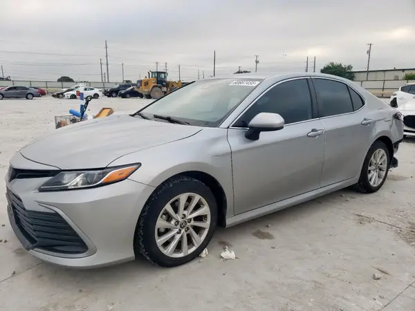 4T1C11AK9NU693081 2022 TOYOTA CAMRY - Image 1