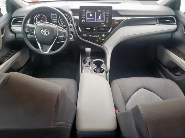 4T1C11AK9NU693081 2022 TOYOTA CAMRY - Image 8