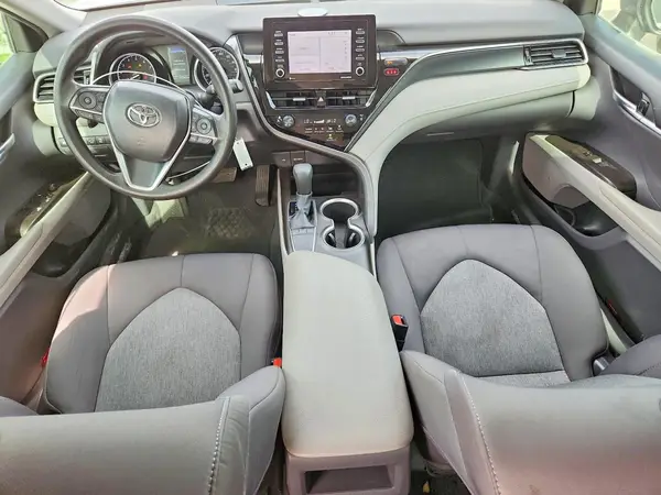 4T1C11AK9NU698006 2022 TOYOTA CAMRY - Image 8