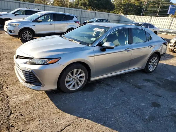 4T1C11AK9NU710610 2022 TOYOTA CAMRY - Image 1