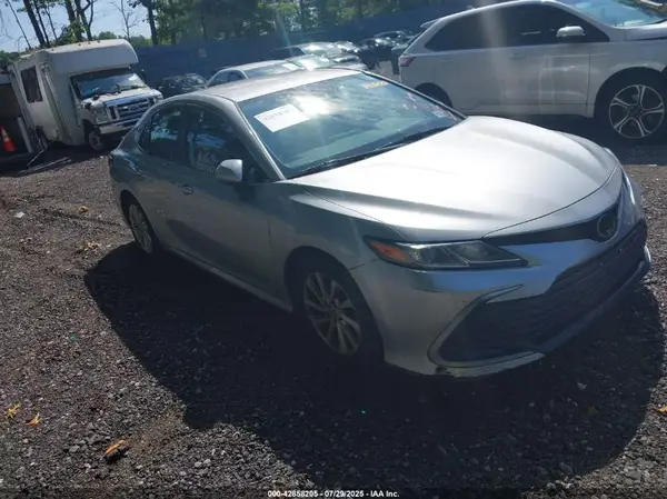 4T1C11AK9PU083359 2023 TOYOTA CAMRY - Image 1