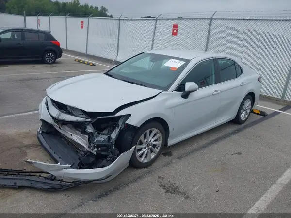 4T1C11AK9PU104971 2023 TOYOTA CAMRY - Image 2
