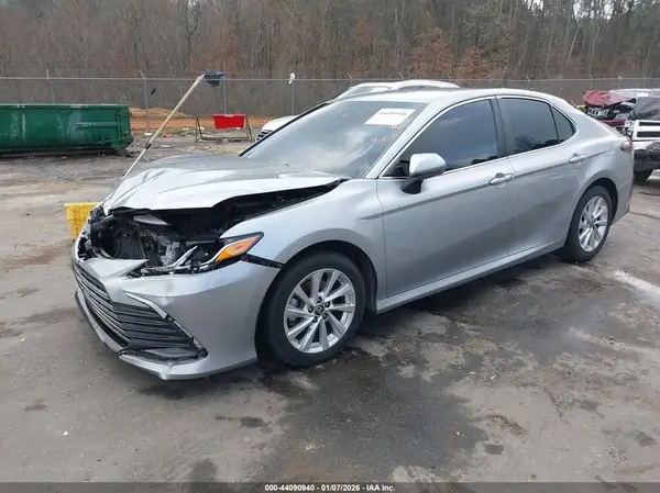4T1C11AK9PU123553 2023 TOYOTA CAMRY - Image 2
