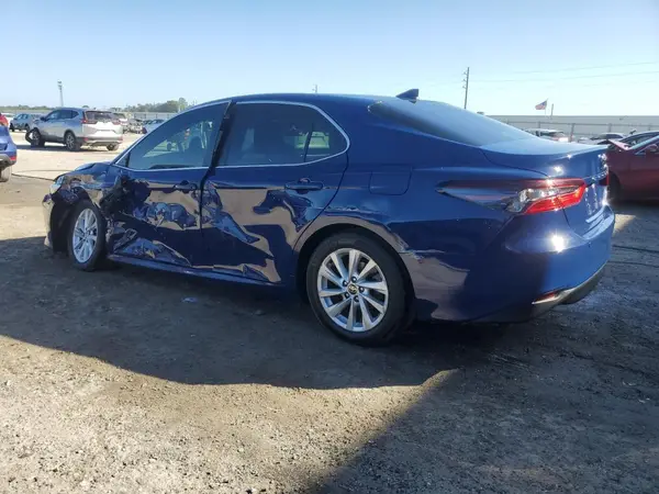 4T1C11AK9PU130325 2023 TOYOTA CAMRY - Image 2