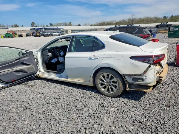 4T1C11AK9PU133628 2023 TOYOTA CAMRY - Image 2