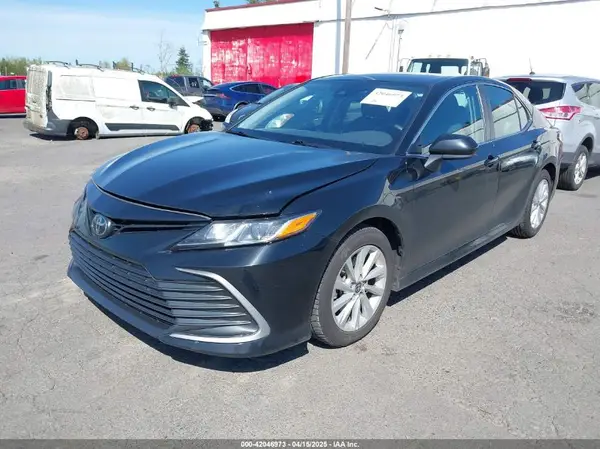 4T1C11AK9PU135587 2023 TOYOTA CAMRY - Image 2