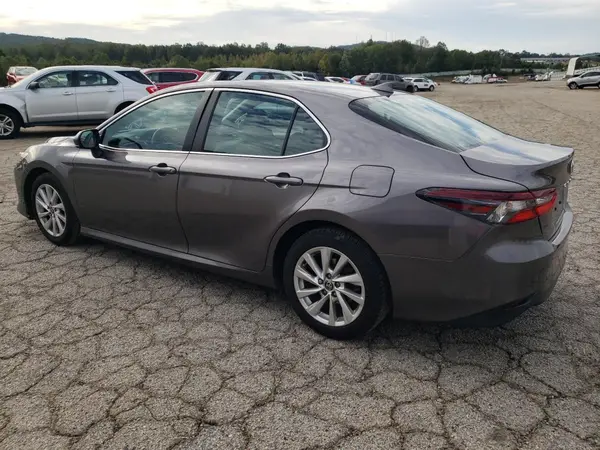 4T1C11AK9PU138375 2023 TOYOTA CAMRY - Image 2