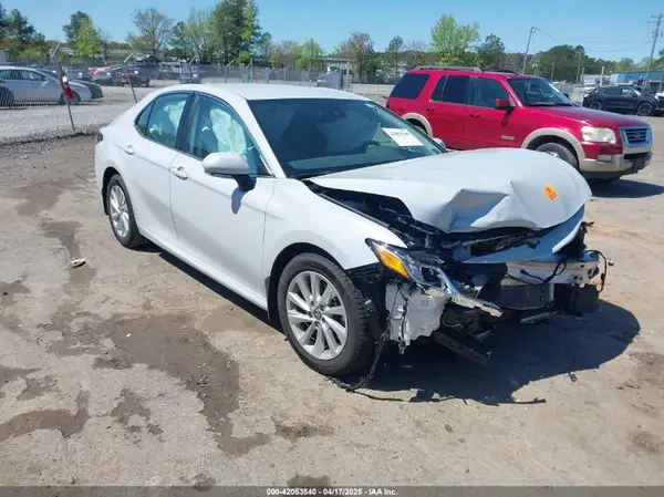 4T1C11AK9PU142300 2023 TOYOTA CAMRY - Image 1