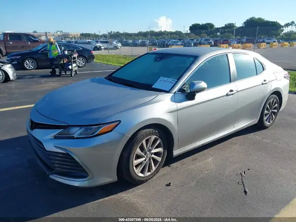 4T1C11AK9PU144502 2023 TOYOTA CAMRY - Image 2