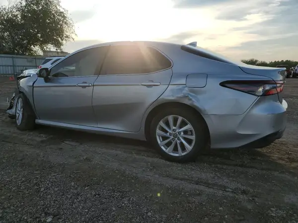 4T1C11AK9PU163888 2023 TOYOTA CAMRY - Image 2