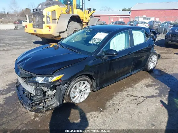 4T1C11AK9PU165981 2023 TOYOTA CAMRY - Image 2