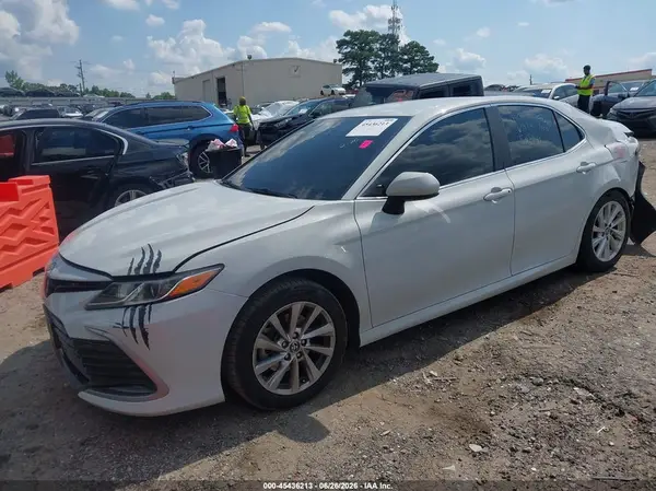 4T1C11AK9PU175054 2023 TOYOTA CAMRY - Image 2