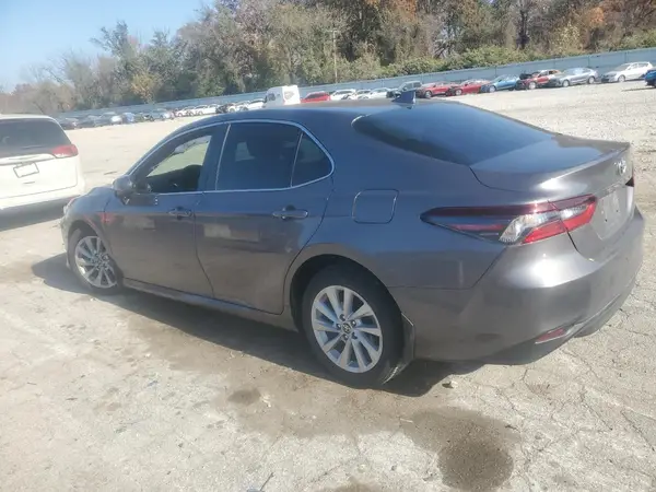 4T1C11AK9PU751581 2023 TOYOTA CAMRY - Image 2