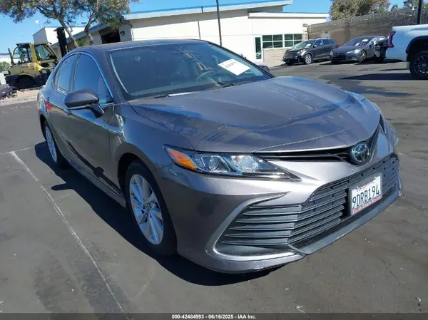 4T1C11AK9PU752102 2023 TOYOTA CAMRY - Image 1