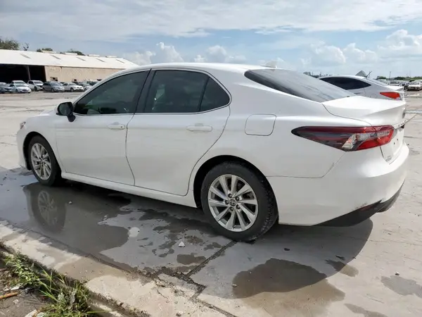 4T1C11AK9PU761222 2023 TOYOTA CAMRY - Image 2