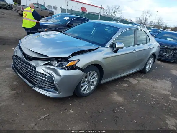 4T1C11AK9PU785875 2023 TOYOTA CAMRY - Image 2