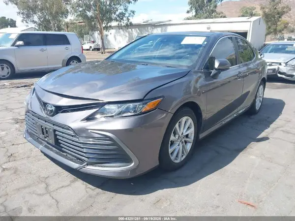 4T1C11AK9PU802769 2023 TOYOTA CAMRY - Image 2