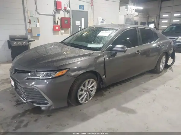 4T1C11AK9PU811715 2023 TOYOTA CAMRY - Image 2