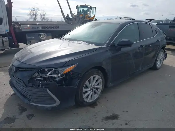 4T1C11AK9PU819815 2023 TOYOTA CAMRY - Image 2