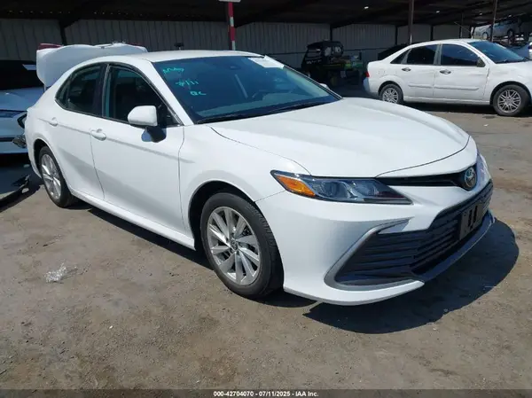 4T1C11AK9PU830541 2023 TOYOTA CAMRY - Image 1