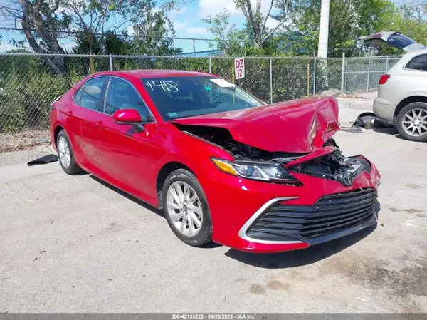 4T1C11AK9RU191418 2024 TOYOTA CAMRY - Image 1