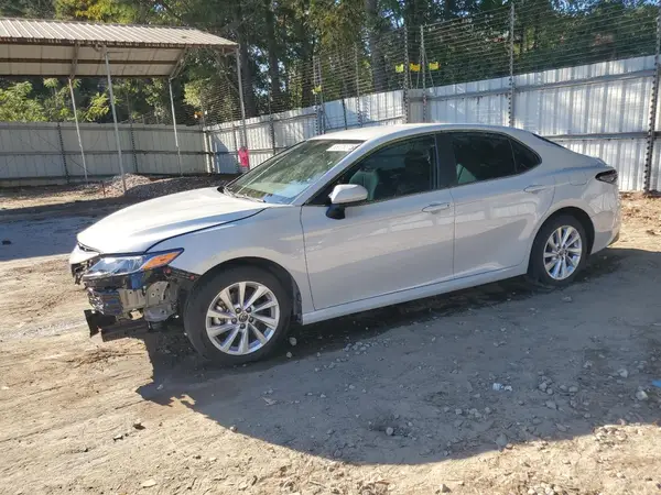 4T1C11AK9RU199728 2024 TOYOTA CAMRY - Image 1