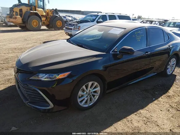 4T1C11AK9RU212400 2024 TOYOTA CAMRY - Image 2