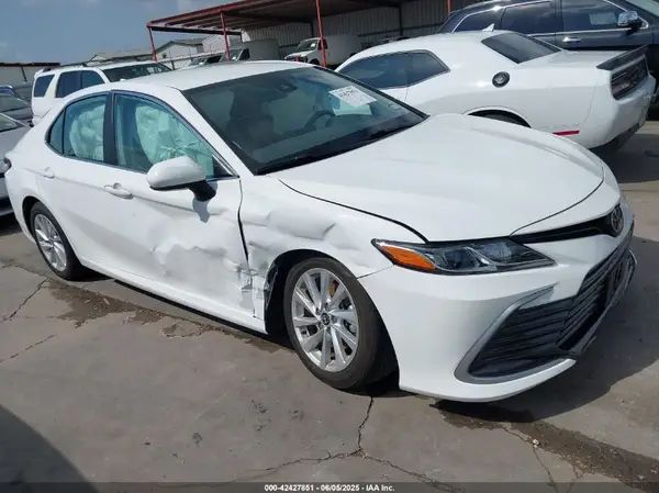 4T1C11AK9RU222229 2024 TOYOTA CAMRY - Image 1