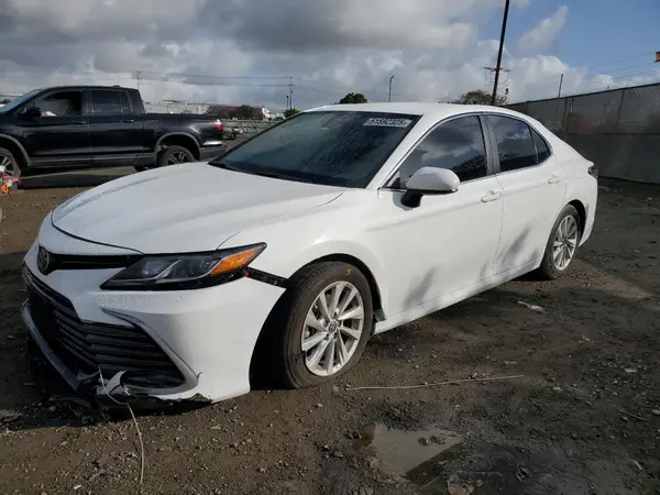 4T1C11AK9RU256526 2024 TOYOTA CAMRY - Image 1