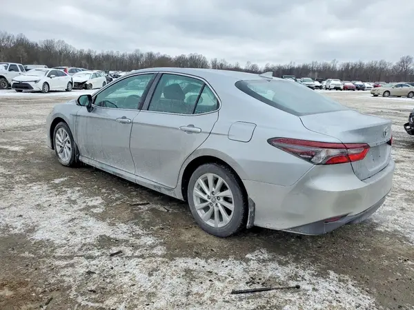 4T1C11AK9RU842031 2024 TOYOTA CAMRY - Image 2