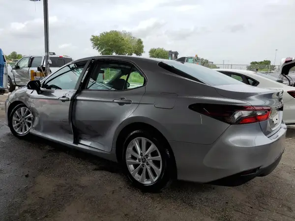 4T1C11AK9RU845558 2024 TOYOTA CAMRY - Image 2