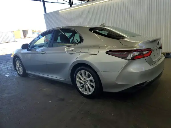 4T1C11AK9RU851098 2024 TOYOTA CAMRY - Image 2