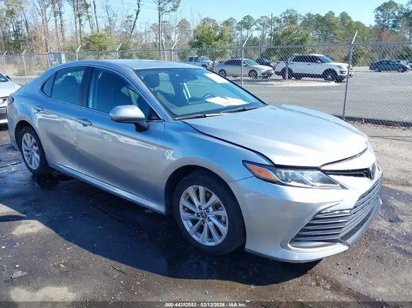 4T1C11AK9RU854342 2024 TOYOTA CAMRY - Image 1