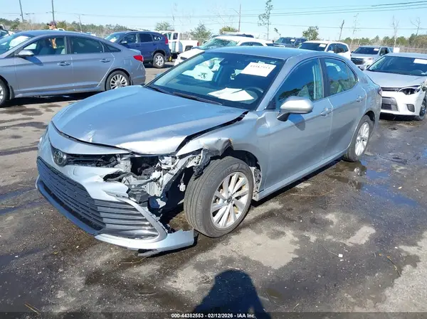 4T1C11AK9RU854342 2024 TOYOTA CAMRY - Image 2