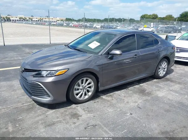 4T1C11AK9RU856317 2024 TOYOTA CAMRY - Image 2