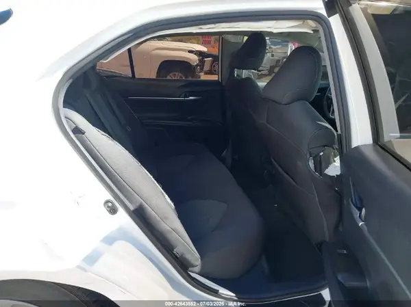4T1C11AK9RU856799 2024 TOYOTA CAMRY - Image 8
