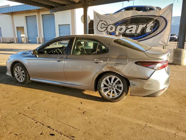 4T1C11AK9RU869701 2024 TOYOTA CAMRY - Image 2