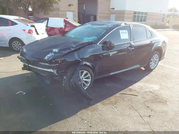 4T1C11AK9RU878673 2024 TOYOTA CAMRY - Image 2