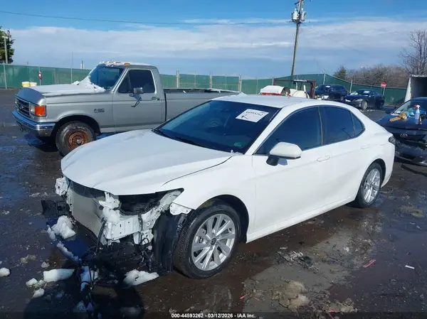 4T1C11AK9RU919187 2024 TOYOTA CAMRY - Image 2